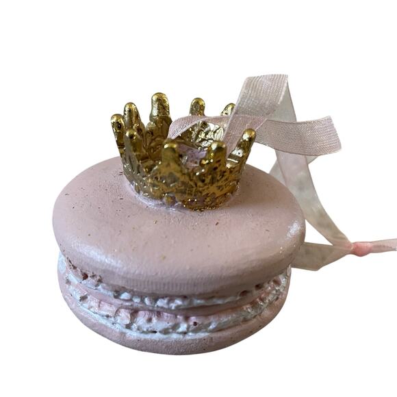 RACHEL ZOE Gold Crown Pastel Macaron Ornament Set of 6 Valentines Day Decor New - Picture 10 of 16
